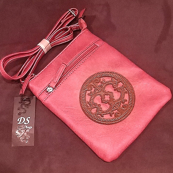 Dusty Rose Colored Vegan Leather Crossbody New - Picture 2 of 13